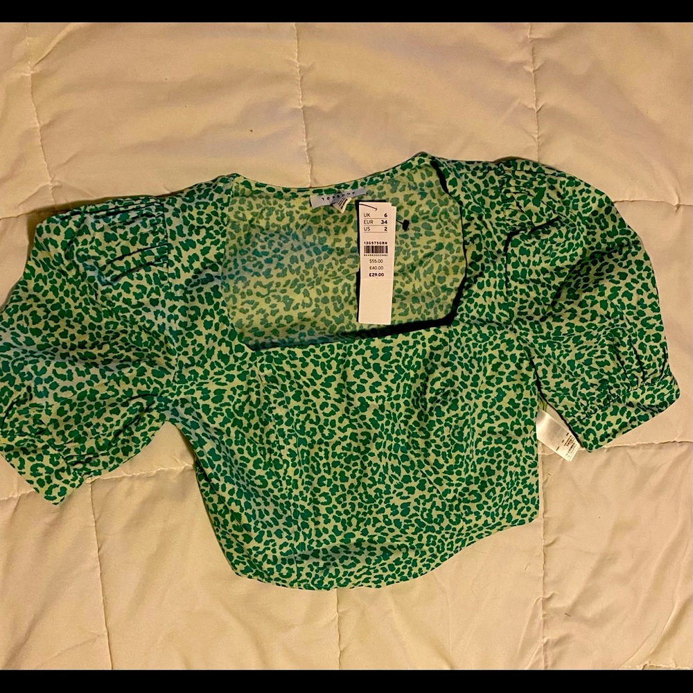 Green leopard print top shop cropped blouse puff sleeve